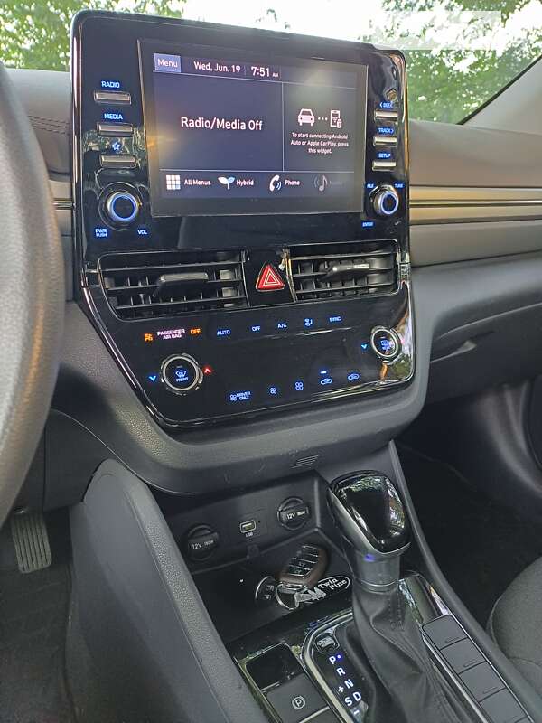 Лифтбек Hyundai Ioniq 2021 в Одессе