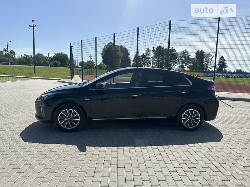 Лифтбек Hyundai Ioniq 2020 в Тернополе