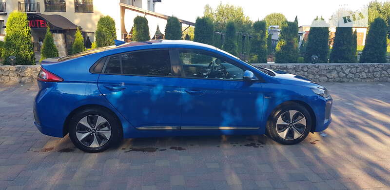 Хетчбек Hyundai Ioniq 2018 в Тернополі