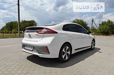 Хетчбек Hyundai Ioniq 2017 в Вінниці