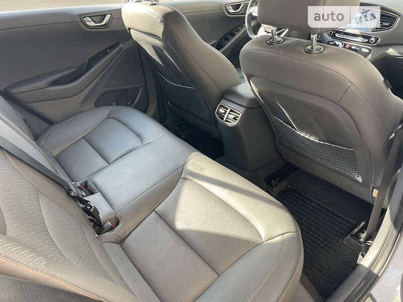 Лифтбек Hyundai Ioniq 2019 в Одессе
