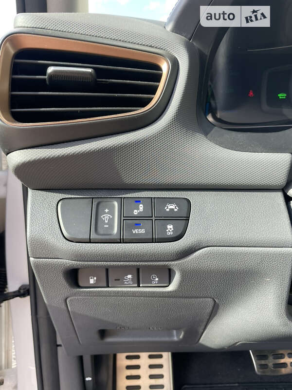 Лифтбек Hyundai Ioniq 2019 в Одессе