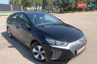 Хетчбек Hyundai Ioniq 2018 в 