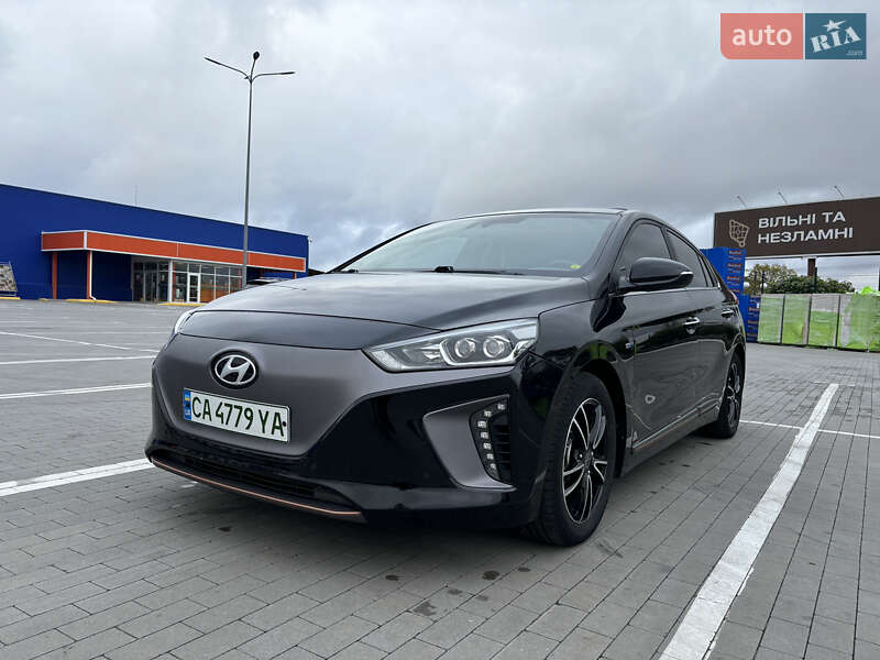 Хетчбек Hyundai Ioniq 2017 в Умані