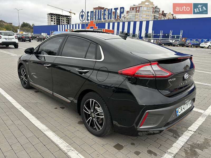 Хетчбек Hyundai Ioniq 2017 в Умані