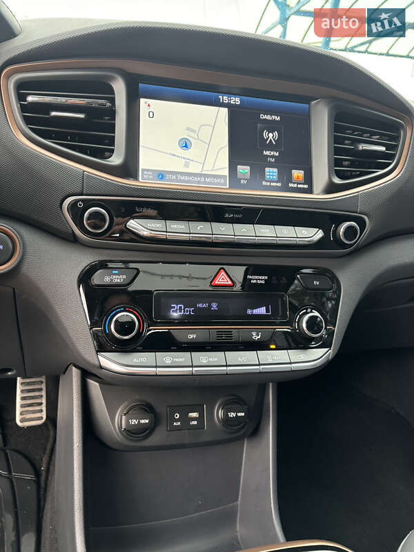 Хетчбек Hyundai Ioniq 2017 в Умані