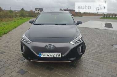 Хэтчбек Hyundai Ioniq 2016 в Львове