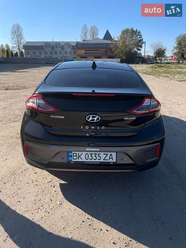 Хетчбек Hyundai Ioniq 2019 в Тернополі