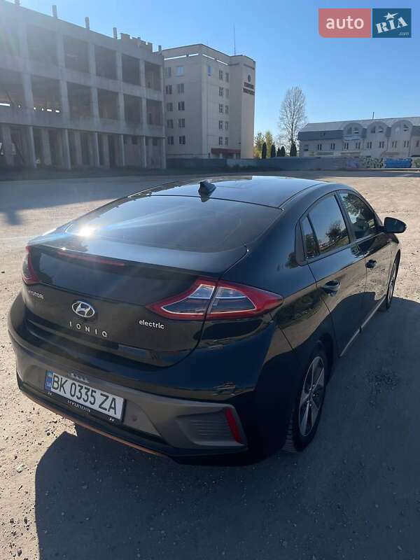 Хетчбек Hyundai Ioniq 2019 в Тернополі