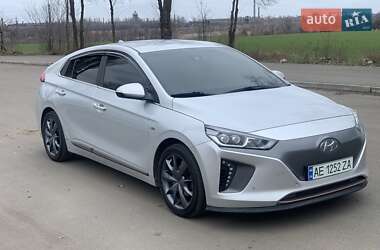 Хэтчбек Hyundai Ioniq 2018 в Кривом Роге