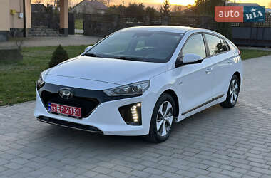 Хетчбек Hyundai Ioniq 2019 в 