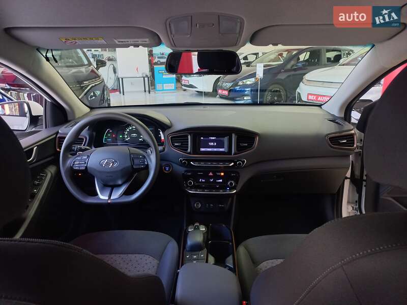 Хетчбек Hyundai Ioniq 2017 в Одесі