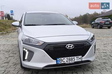 Лифтбек Hyundai Ioniq 2019 в Стрые