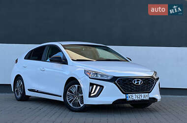 Лифтбек Hyundai Ioniq 2021 в Львове