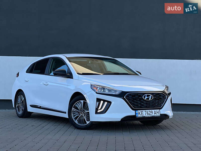 Hyundai Ioniq 2021