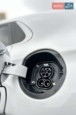 Лифтбек Hyundai Ioniq 2020 в 