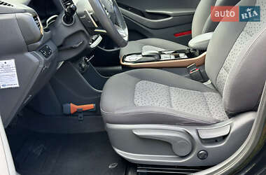 Хэтчбек Hyundai Ioniq 2018 в 