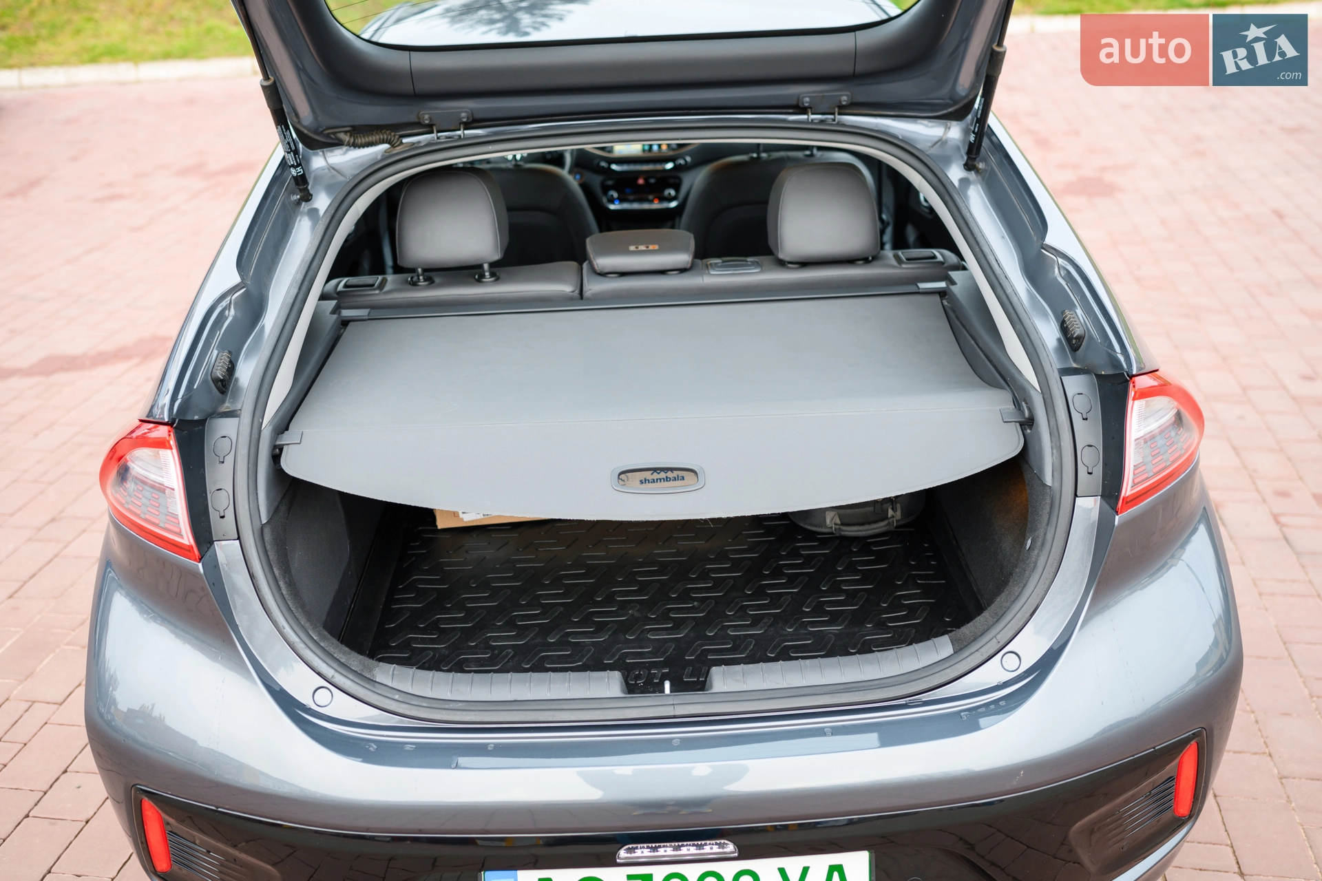 2019 Hyundai IONIQ - мініатюра 12