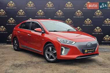 Хэтчбек Hyundai Ioniq 2017 в Киеве