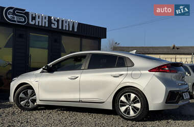 Лифтбек Hyundai Ioniq 2019 в 