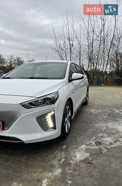 Хетчбек Hyundai Ioniq 2018 в Тернополі