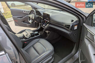 Лифтбек Hyundai Ioniq 2020 в 