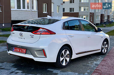 Хэтчбек Hyundai Ioniq 2017 в Виннице