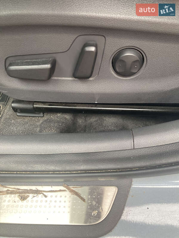 Хетчбек Hyundai Ioniq 2016 в Кропивницькому