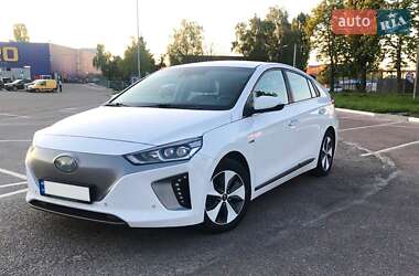 Хэтчбек Hyundai Ioniq 2018 в Житомире