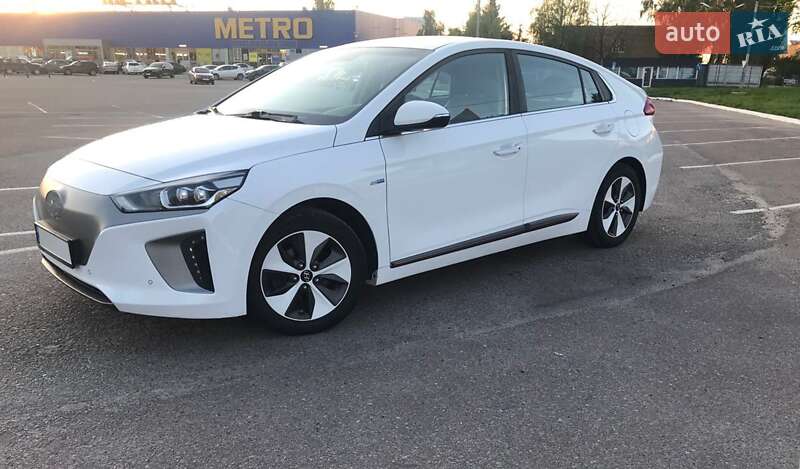 Хетчбек Hyundai Ioniq 2018 в Житомирі