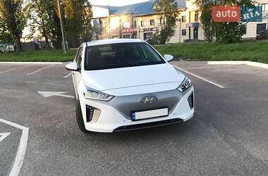 Хэтчбек Hyundai Ioniq 2018 в Житомире