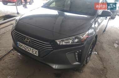 Хетчбек Hyundai Ioniq 2017 в Житомирі