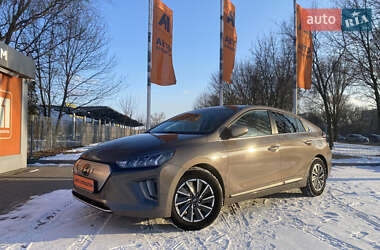 Лифтбек Hyundai Ioniq 2019 в Днепре