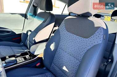 Хетчбек Hyundai Ioniq 2019 в 