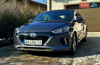 Хетчбек Hyundai Ioniq 2019 в 