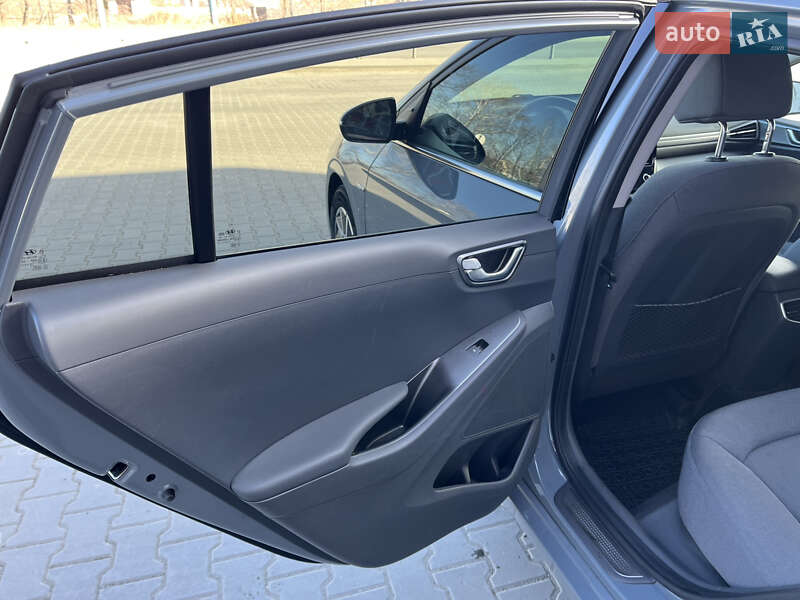 Хэтчбек Hyundai Ioniq 2019 в Немирове фото 16 Хэтчбек Hyundai Ioniq 2019 в Немирове