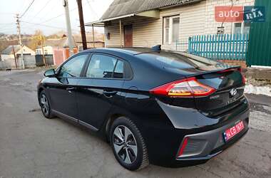 Лифтбек Hyundai Ioniq 2019 в 