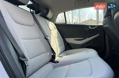 Лифтбек Hyundai Ioniq 2021 в 