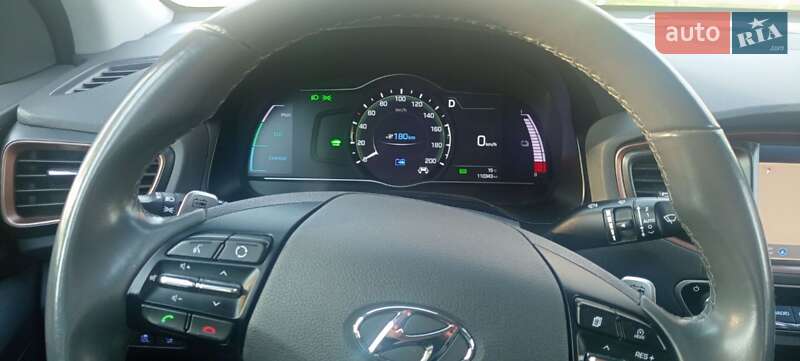 Лифтбек Hyundai Ioniq 2018 в Львове фото 7 Лифтбек Hyundai Ioniq 2018 в Львове