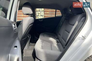 Лифтбек Hyundai Ioniq 2020 в 