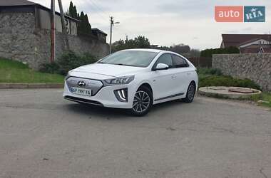 Лифтбек Hyundai Ioniq 2019 в 