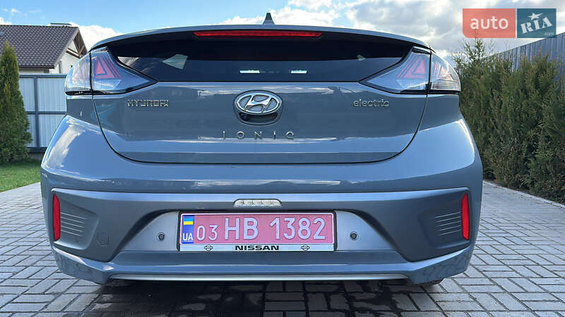 Лифтбек Hyundai Ioniq 2020 в Львове