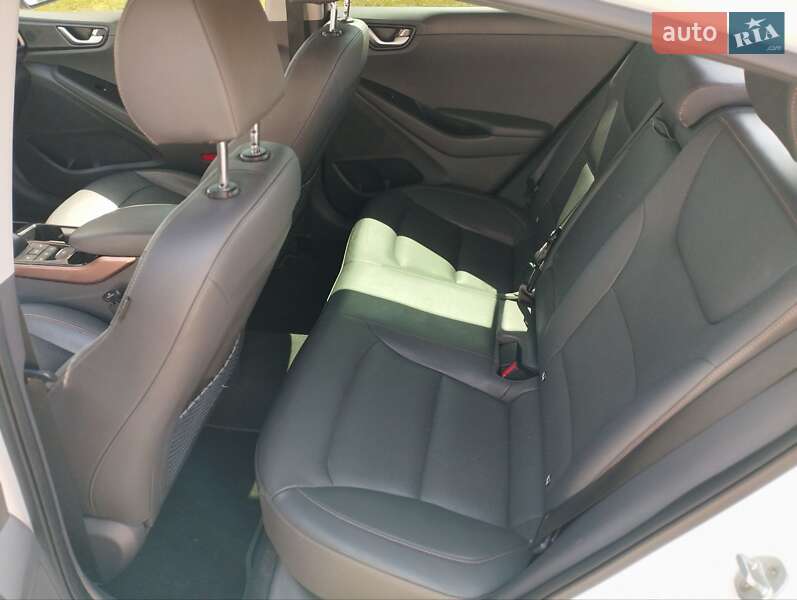 Хетчбек Hyundai Ioniq 2019 в Львові