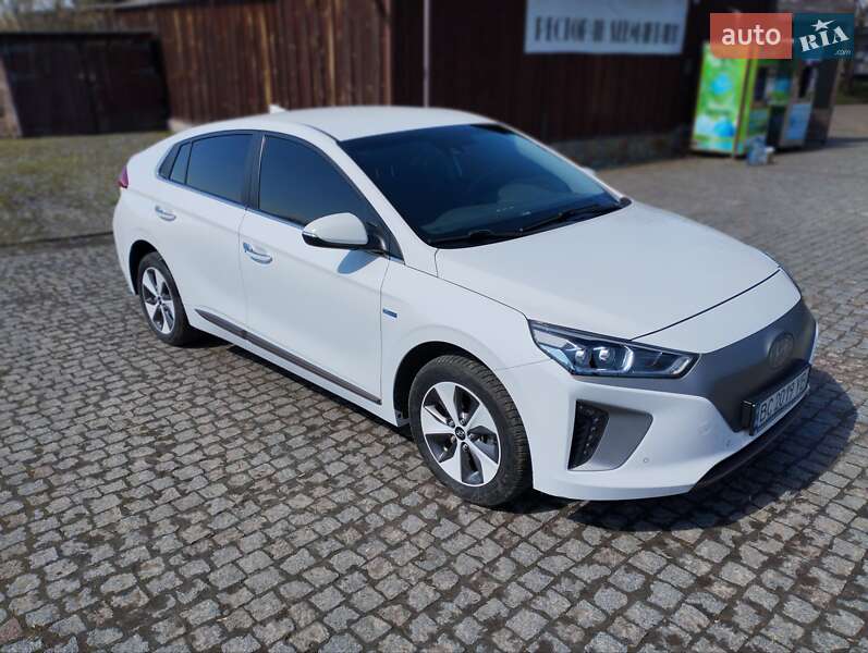 Хетчбек Hyundai Ioniq 2019 в Львові