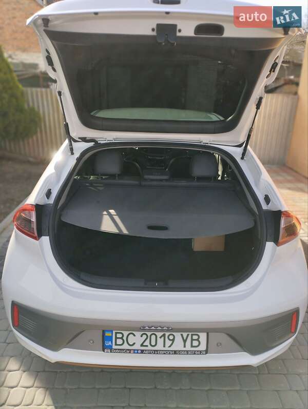 Хетчбек Hyundai Ioniq 2019 в Львові