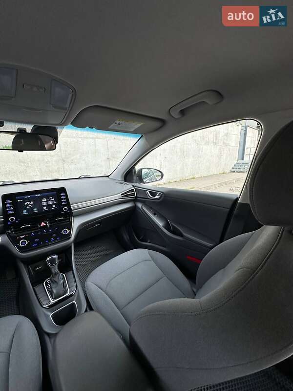 Ліфтбек Hyundai Ioniq 2020 в Києві