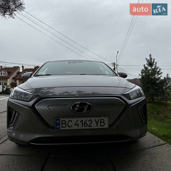 Ліфтбек Hyundai Ioniq 2021 в Львові