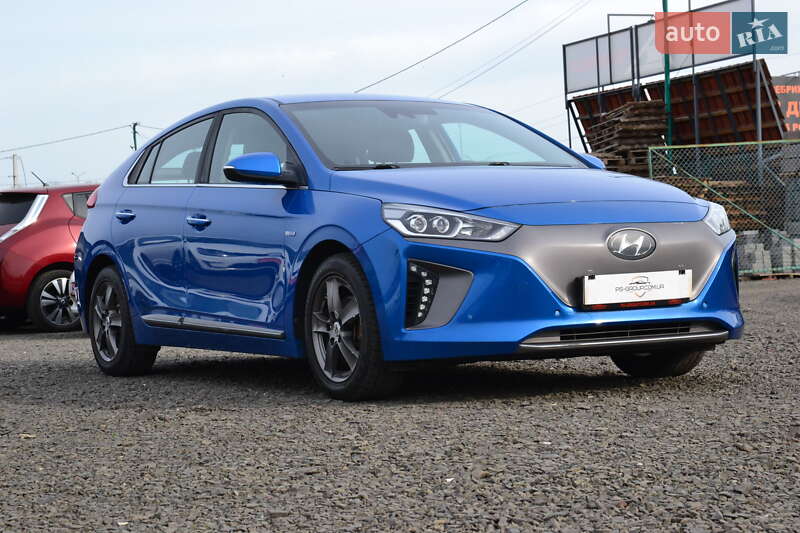 Хетчбек Hyundai Ioniq 2016 в Луцьку
