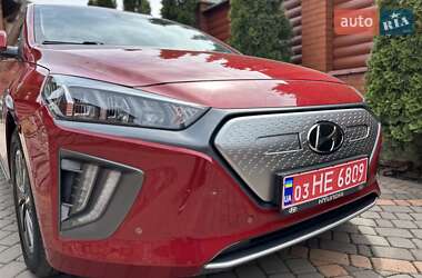 Ліфтбек Hyundai Ioniq 2019 в 