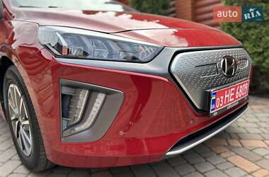 Ліфтбек Hyundai Ioniq 2019 в 